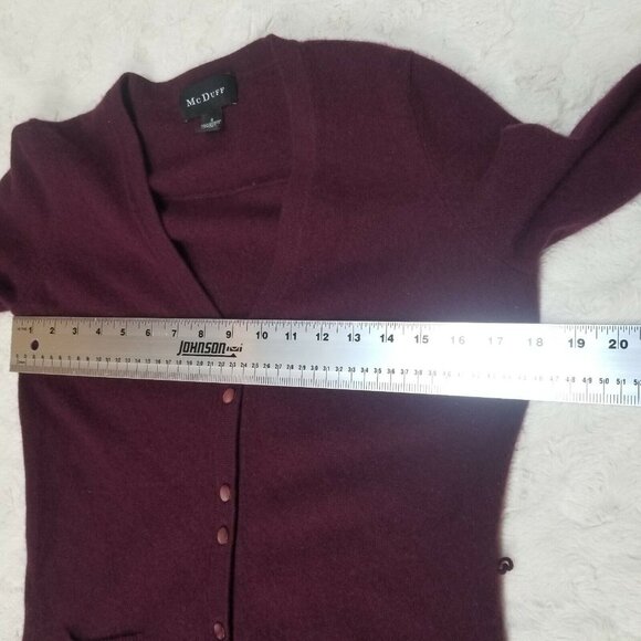 Mcduff Womens 100% Cashmere V-Neck Button-Front Cardigan Small Purple 3/4 Sleeve - Picture 4 of 7